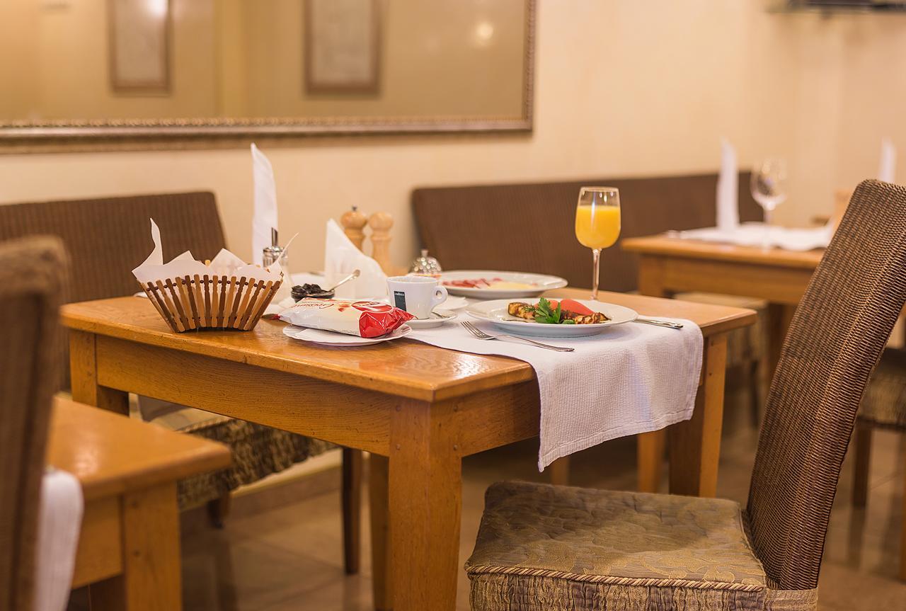 Starye Bendery Hotel Luaran gambar